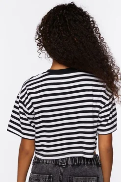 Beetlejuice Graphic Cropped Tee