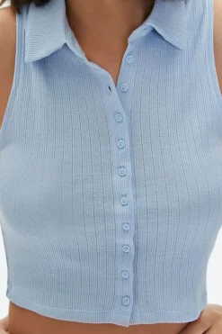 Cropped Sleeveless Shirt