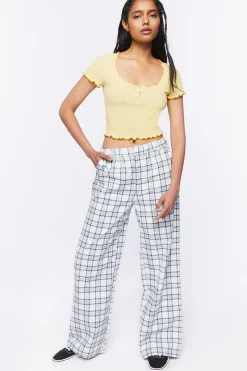 Lettuce-Edge Crop Top