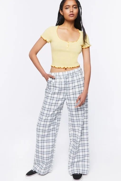Lettuce-Edge Crop Top