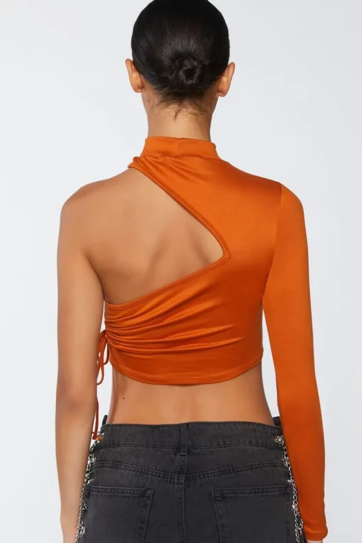 Ruched Cutout One-Sleeve Crop Top