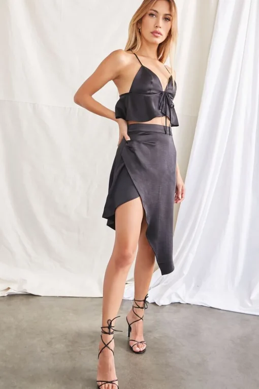 Satin Tulip-Hem Skirt