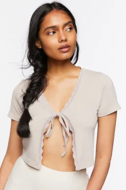 Seamless Tie-Front Crop Top