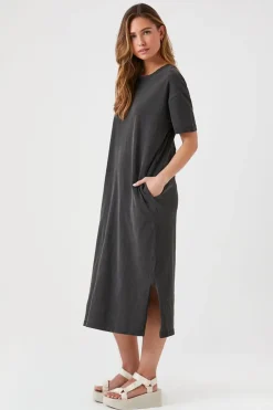 T-Shirt Midi Dress